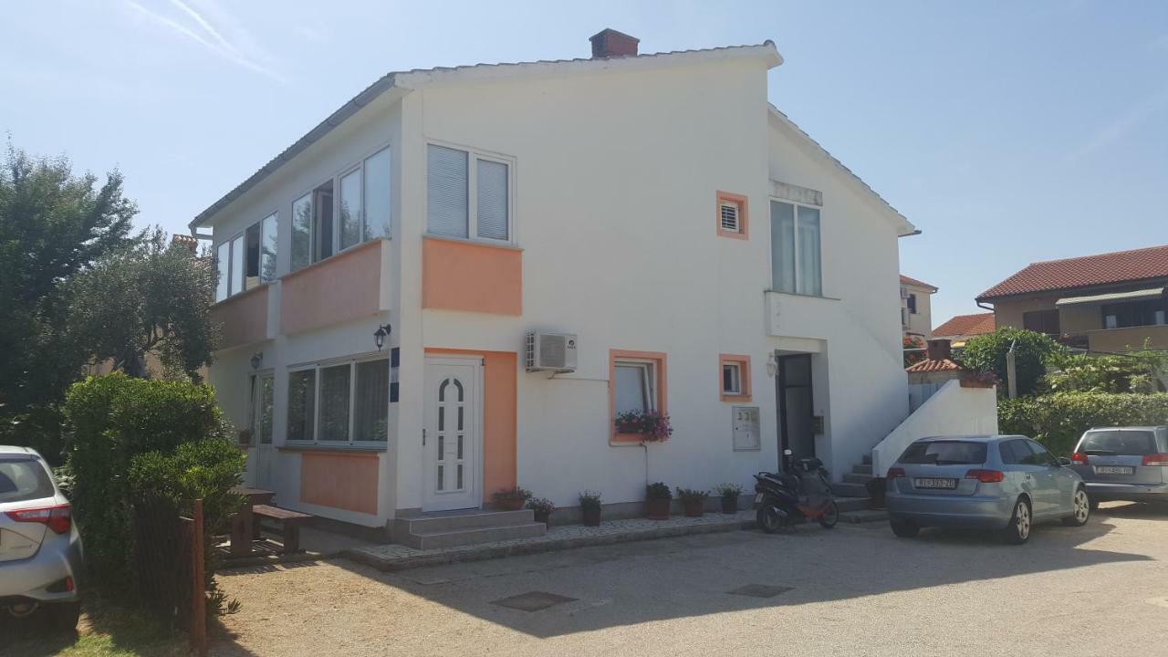 Guest House Dijana Krk Town Exteriér fotografie